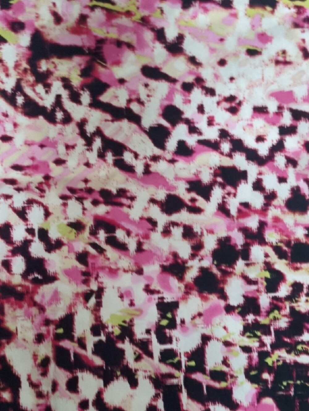Women's Pink Patterned Scrub V-Neck Top - Picture 5 of 5